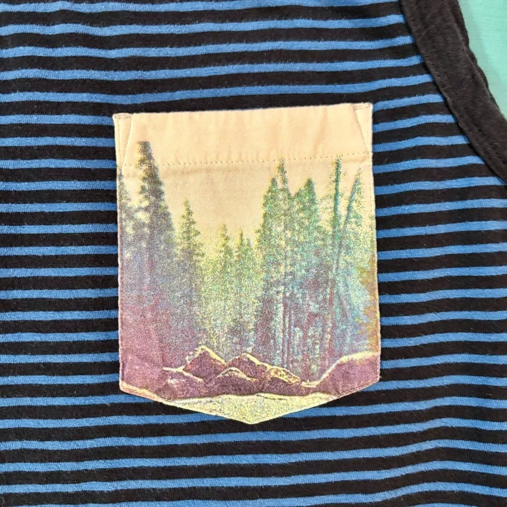 Prana Striped Men’s Tank with contrasting Scenic Pocket Detail - Picture 4 of 12